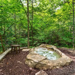 Whispering Creek Cottage