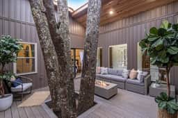 Four Oaks Cabin - Image 5