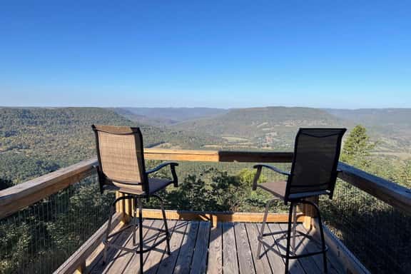 Million Dollar Views! Jacuzzi Room Best Location - Image 1