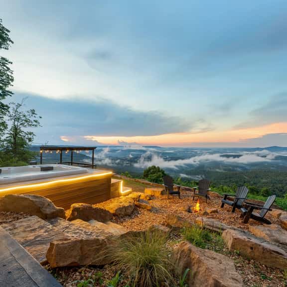 Affordable Arkansas Grand Canyon View with Hot Tub - Image 1
