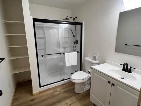 Ozark Serenity Lodge-Modern Comfort in the Ozarks - Image 5